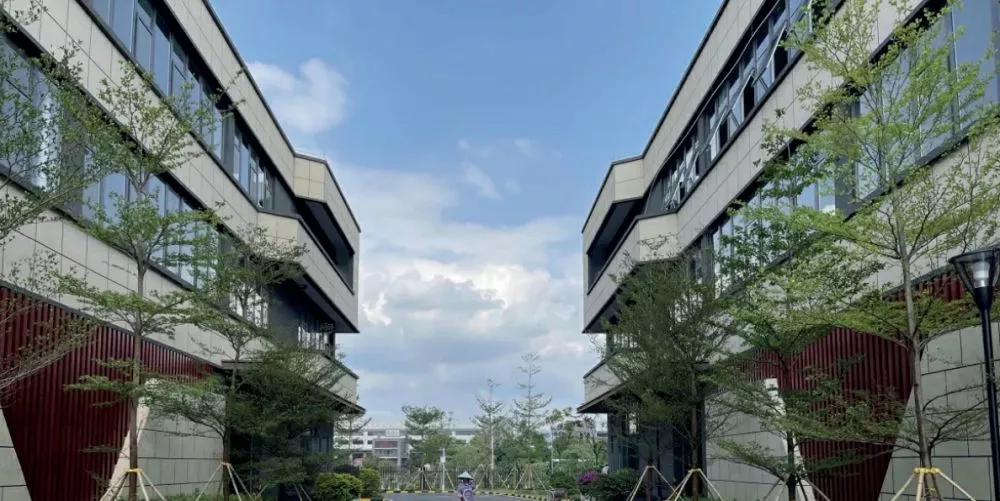 中南高科檯山智能裝備産業(ye)園項目園林景觀工程