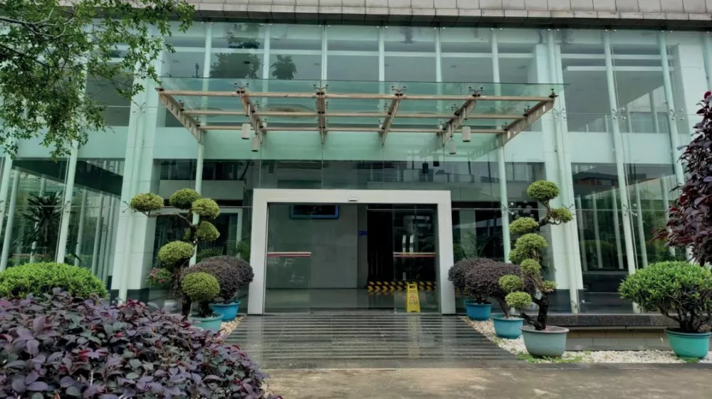 廣州髮電(dian)廠有限公司綠化(hua)養護項(xiang)目(mu)