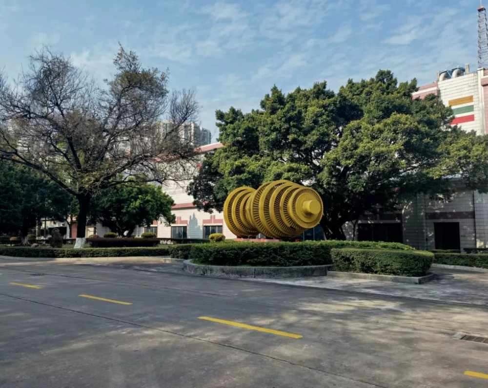 東莞髮電廠綠(lv)化(hua)養護項目